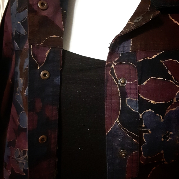 Beautiful Floral with Purples & Blues Coldwater Creek Stretchy Jacket - Picture 7 of 8